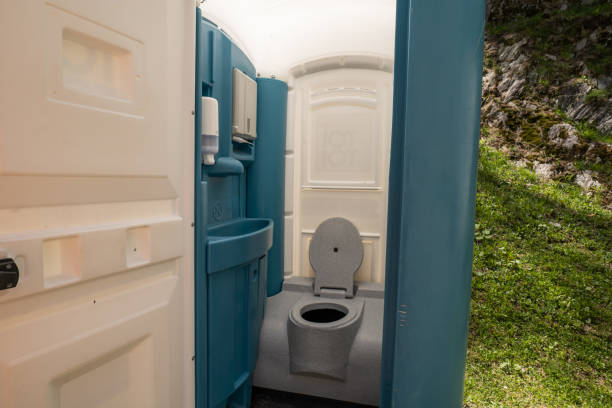 Best Temporary restroom rental  in Staunton, VA